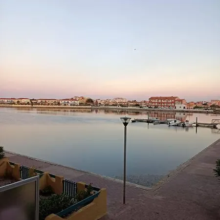 Superbe Avec Magnifique Vue. Appartement *